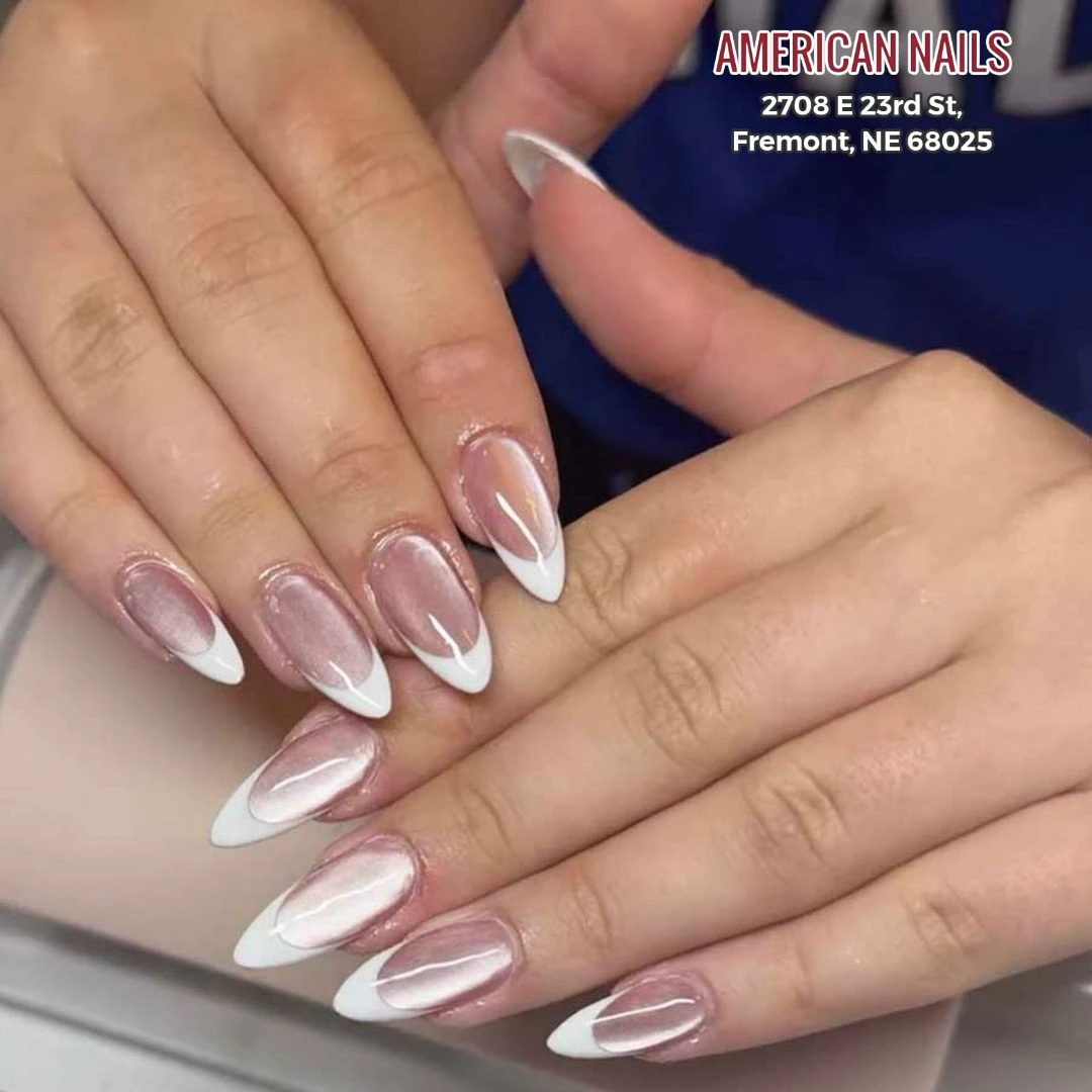 Nail August